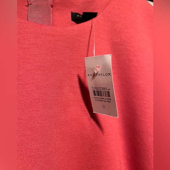 NWT Ann Taylor Midi Flare Dress in Double Knit - Size 0 - Picture 3 of 8
